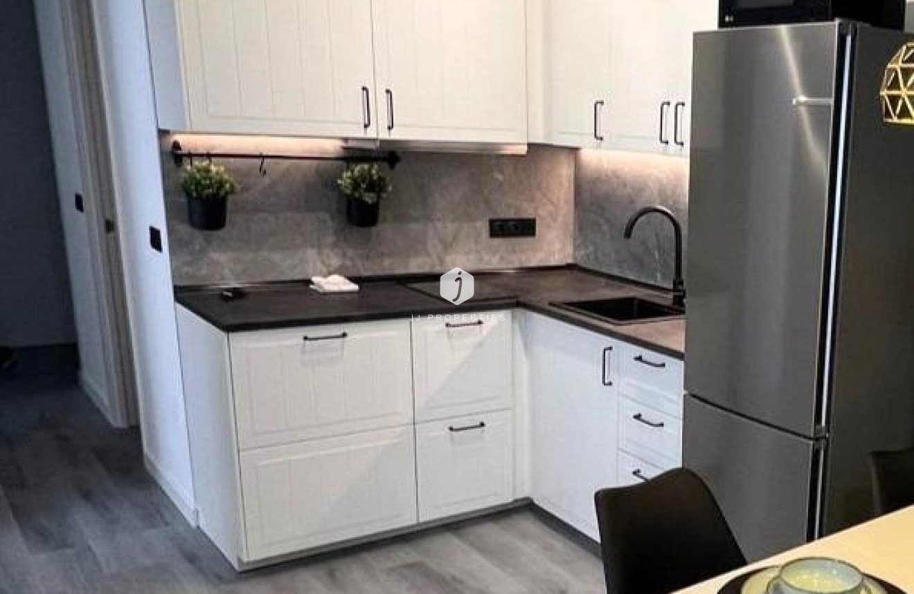 Tweedehands - Appartement / flat -
Torrevieja - Curva Del Palangre