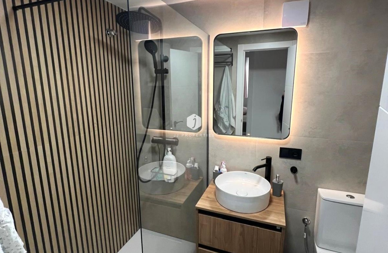 Tweedehands - Appartement / flat -
Torrevieja - Curva Del Palangre