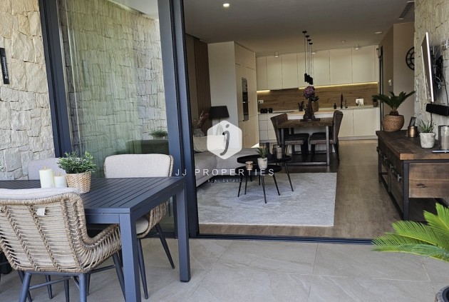 Segunda mano - Villa -
Dolores - Sector 4