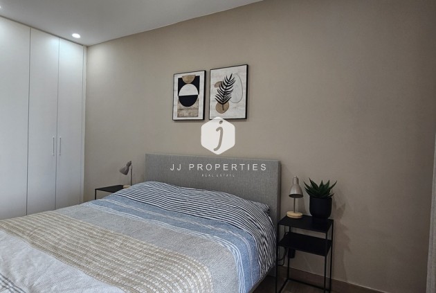 Segunda mano - Villa -
Dolores - Sector 4