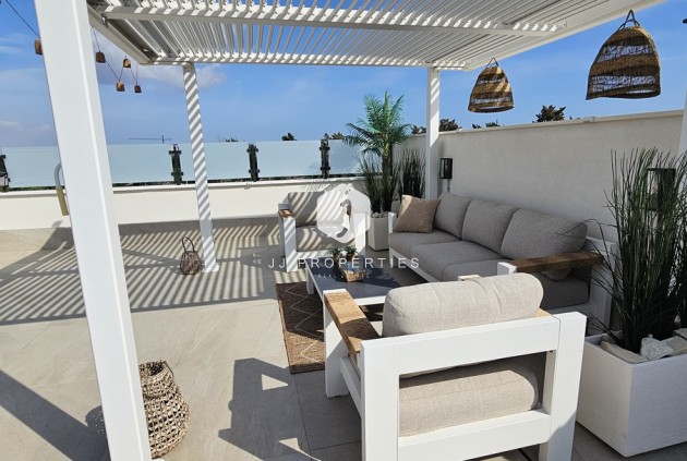 Segunda mano - Villa -
Dolores - Sector 4