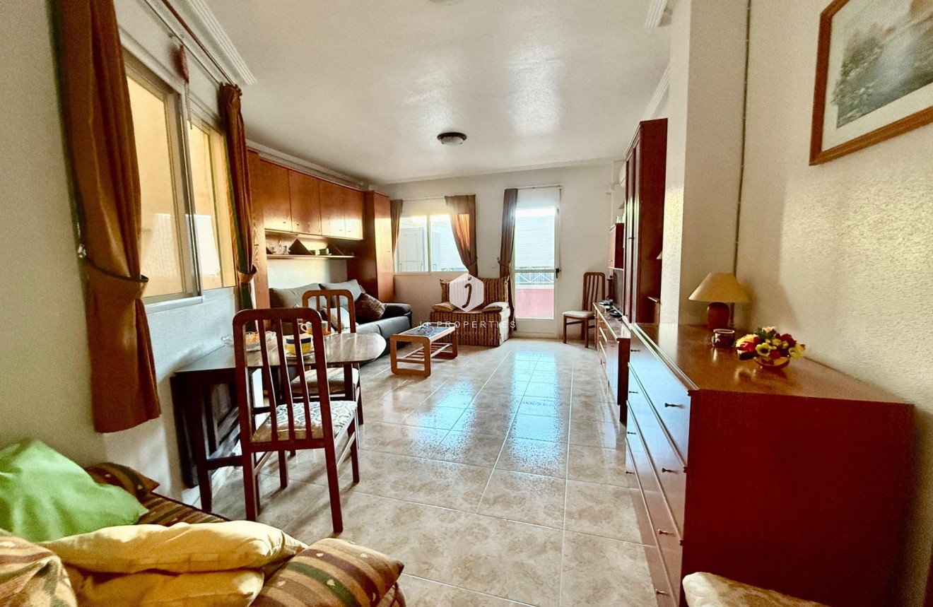 Segunda mano - Apartamento / piso -
Torrevieja - PARQUE DE LAS NACIONES