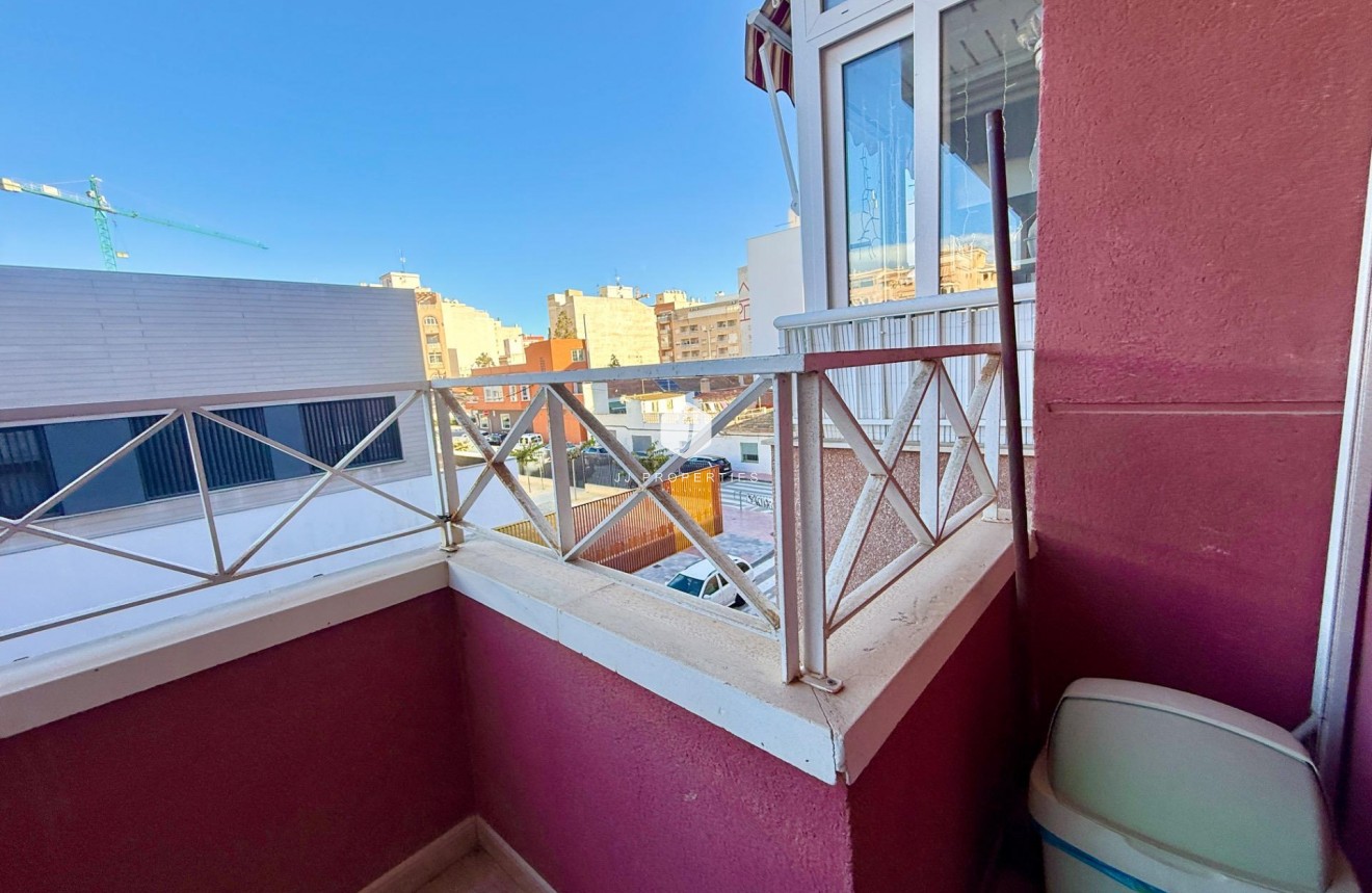 Segunda mano - Apartamento / piso -
Torrevieja - PARQUE DE LAS NACIONES