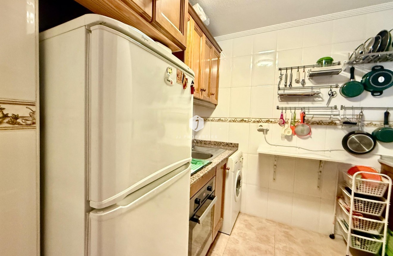 Segunda mano - Apartamento / piso -
Torrevieja - PARQUE DE LAS NACIONES