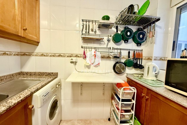 Segunda mano - Apartamento / piso -
Torrevieja - PARQUE DE LAS NACIONES