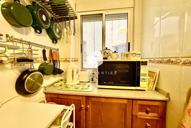 Segunda mano - Apartamento / piso -
Torrevieja - PARQUE DE LAS NACIONES