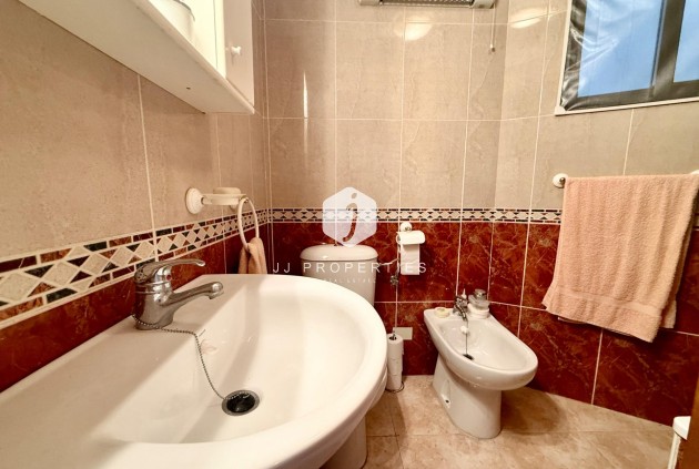 Segunda mano - Apartamento / piso -
Torrevieja - PARQUE DE LAS NACIONES