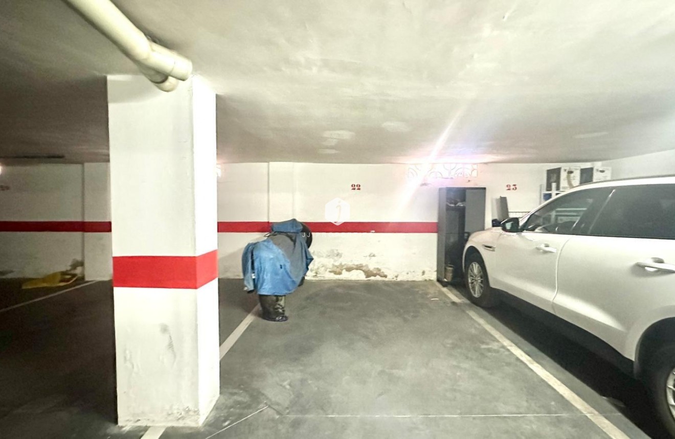 Tweedehands - Appartement / flat -
Torrevieja - Acequion