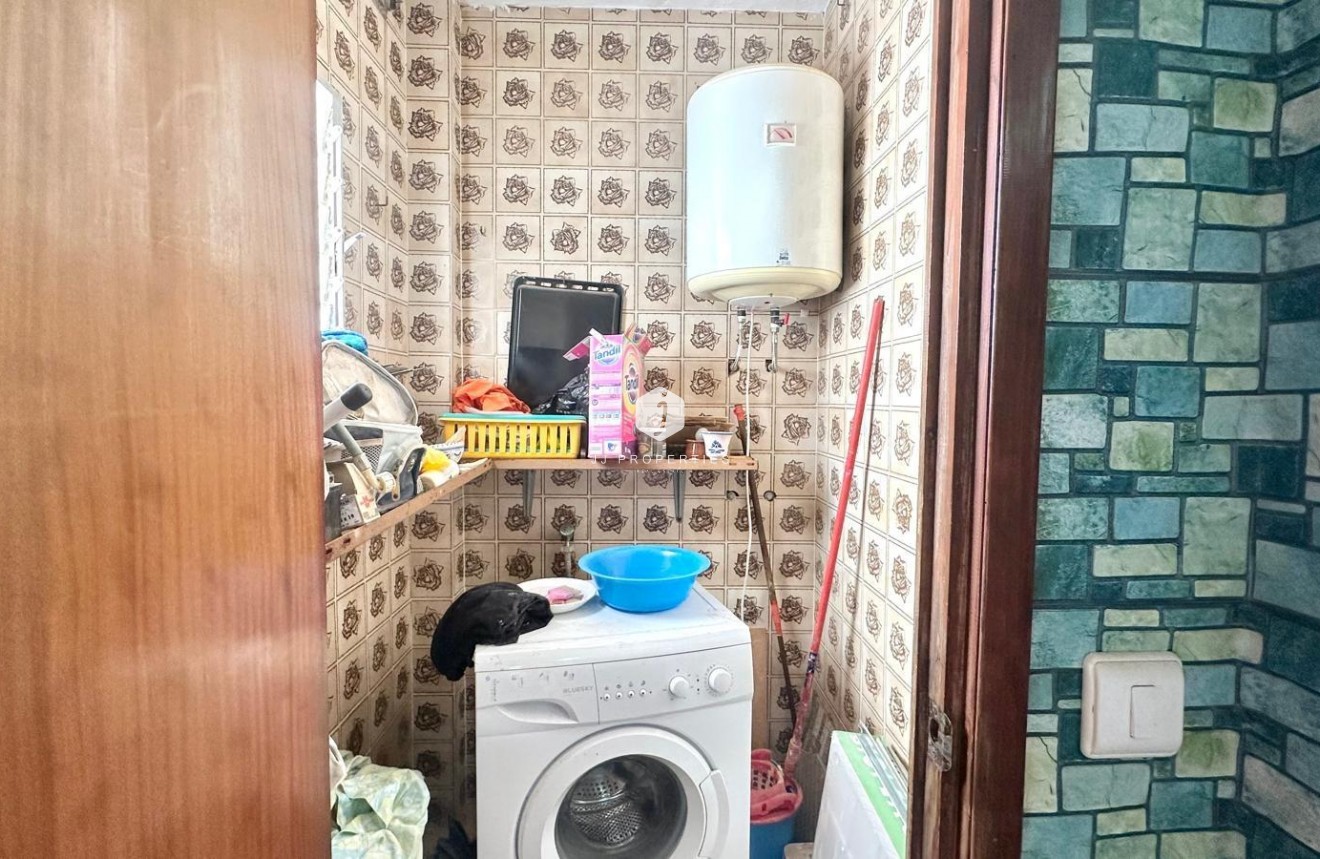 Tweedehands - Appartement / flat -
Torrevieja - Acequion