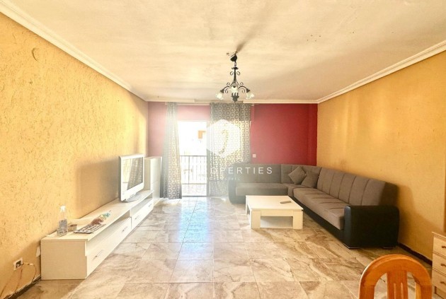 Tweedehands - Appartement / flat -
Torrevieja - Acequion