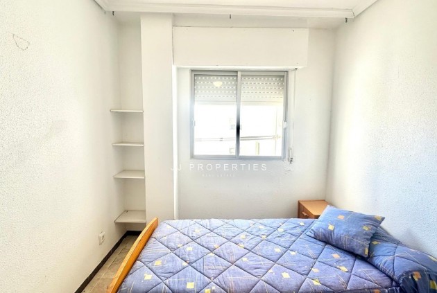 Tweedehands - Appartement / flat -
Torrevieja - Acequion