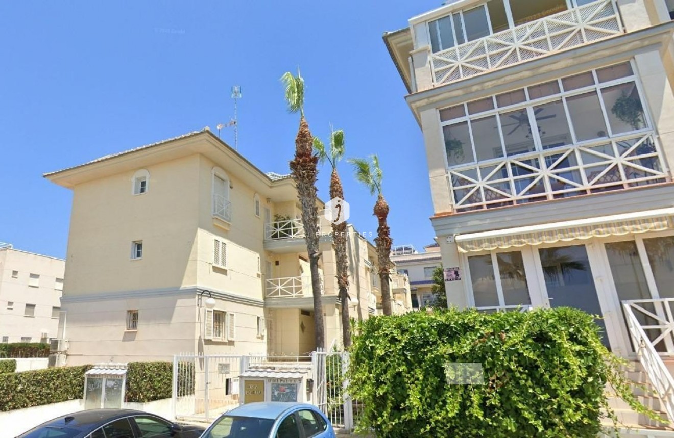 Segunda mano - Apartamento / piso -
Torrevieja - Costa Blanca