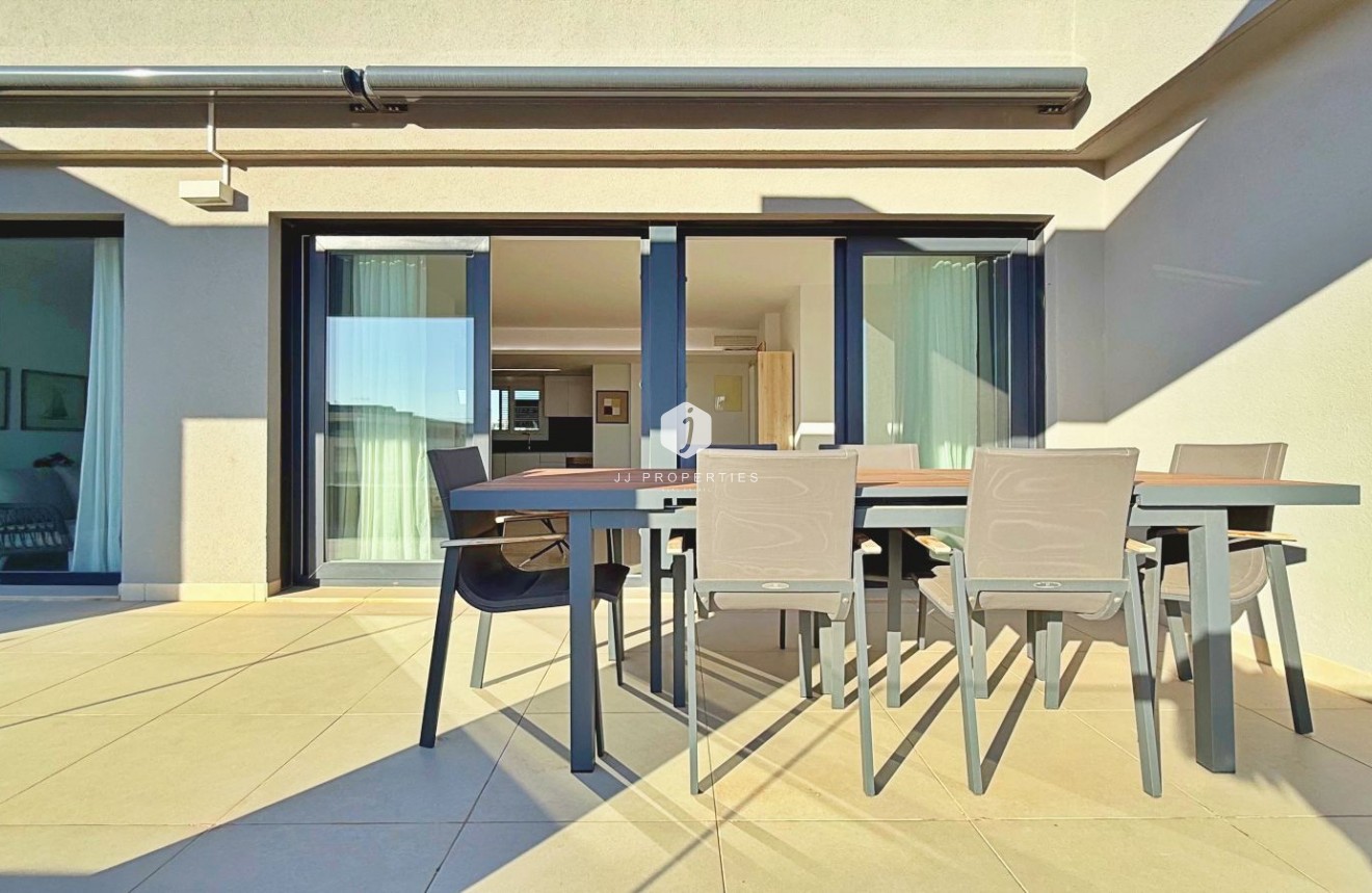 Aus zweiter Hand - Penthouse -
Torrevieja - Costa Blanca