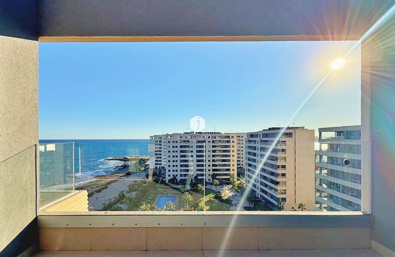 Aus zweiter Hand - Penthouse -
Torrevieja - Costa Blanca
