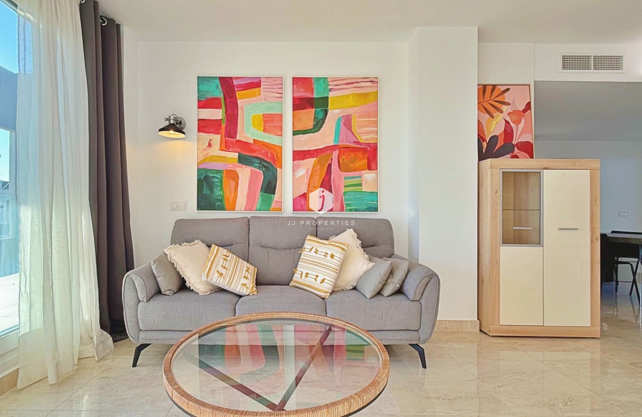 Aus zweiter Hand - Penthouse -
Torrevieja - Costa Blanca