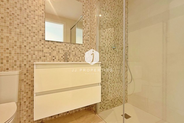 Aus zweiter Hand - Penthouse -
Torrevieja - Costa Blanca