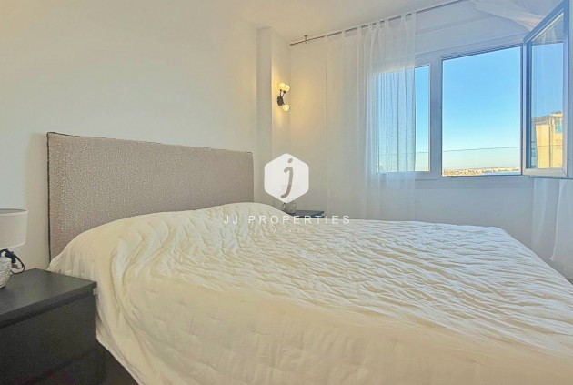 Aus zweiter Hand - Penthouse -
Torrevieja - Costa Blanca