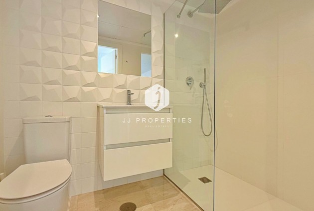 Aus zweiter Hand - Penthouse -
Torrevieja - Costa Blanca