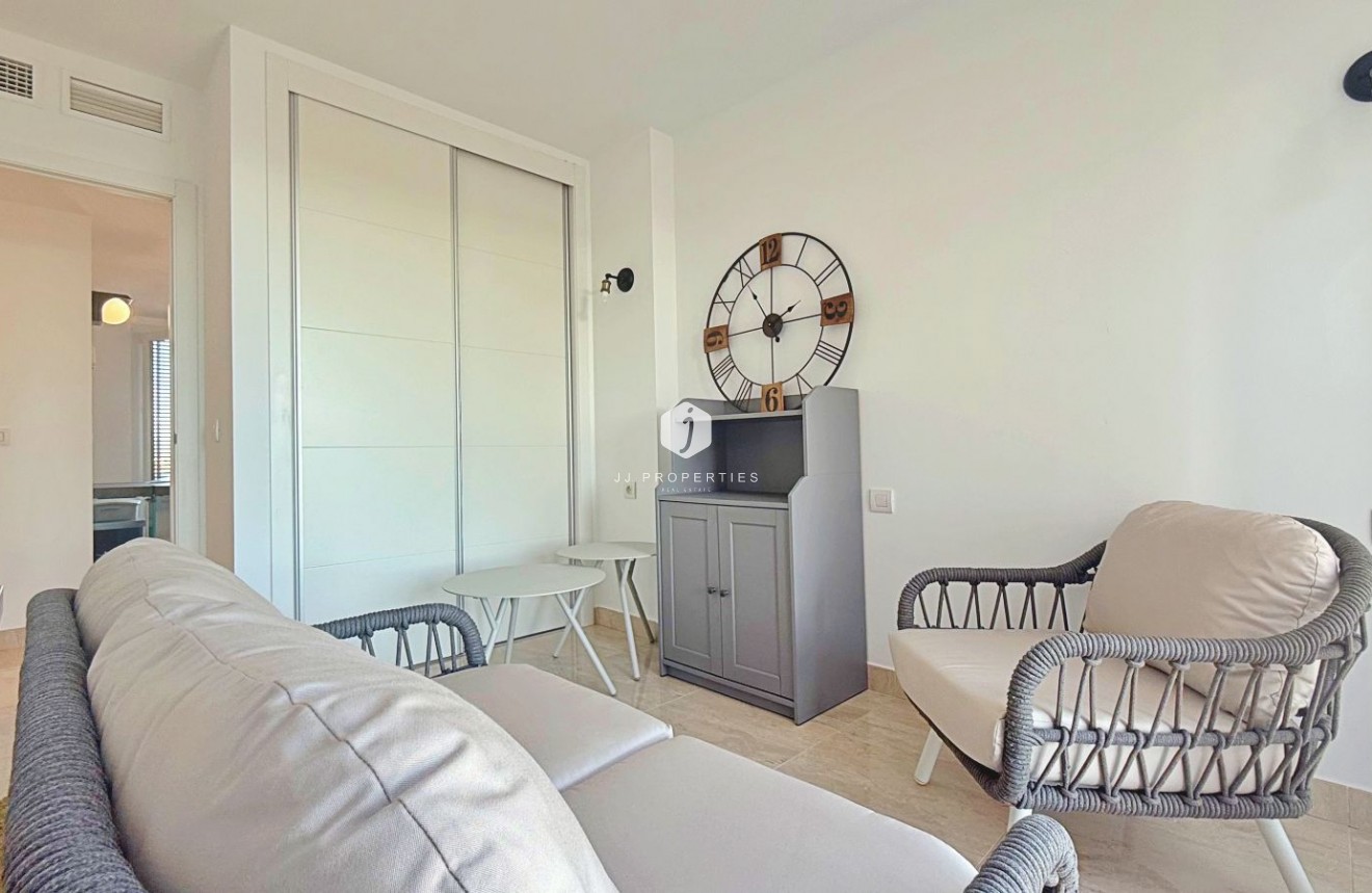 Aus zweiter Hand - Penthouse -
Torrevieja - Costa Blanca