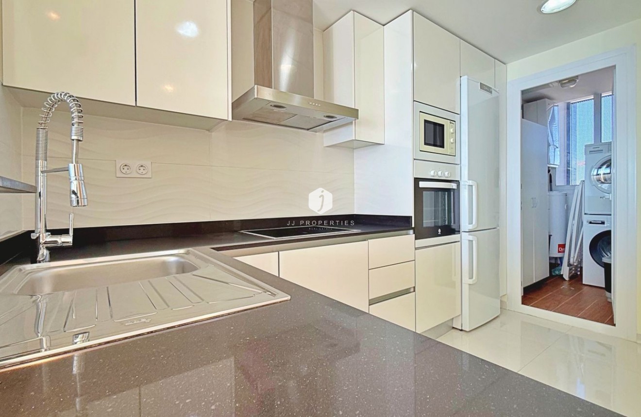 D'occasion - Attique -
Torrevieja - Costa Blanca