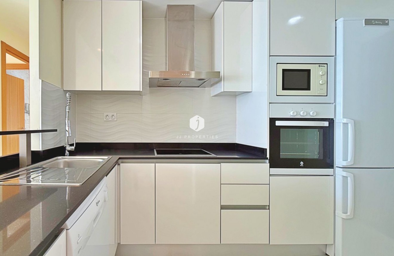 D'occasion - Attique -
Torrevieja - Costa Blanca