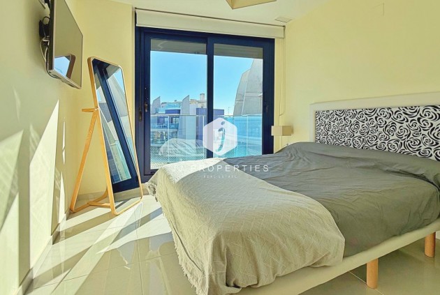 D'occasion - Attique -
Torrevieja - Costa Blanca