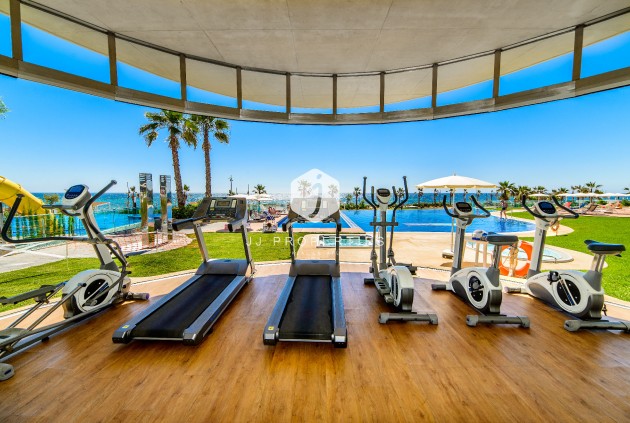 D'occasion - Attique -
Torrevieja - Costa Blanca