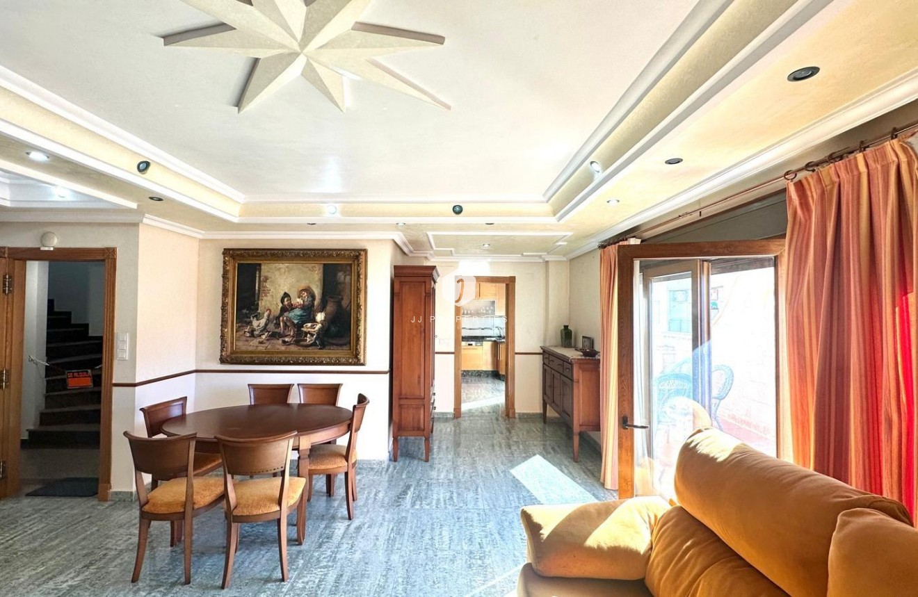 Resale - Penthouse -
Torrevieja