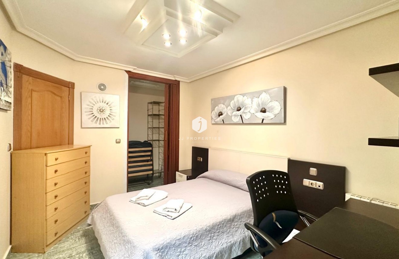 Resale - Penthouse -
Torrevieja