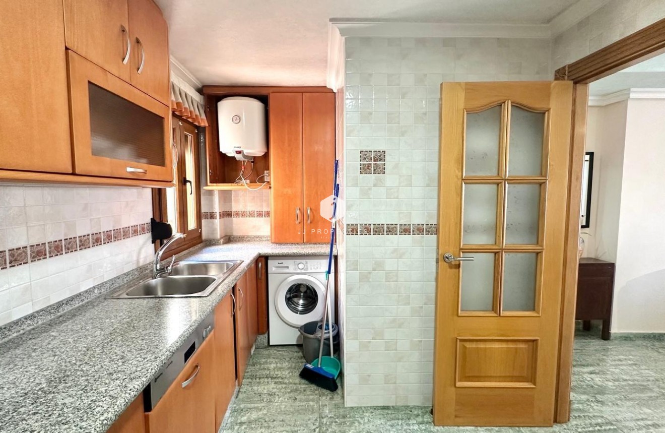 D'occasion - Attique -
Torrevieja