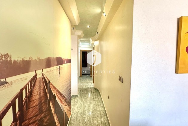 D'occasion - Attique -
Torrevieja