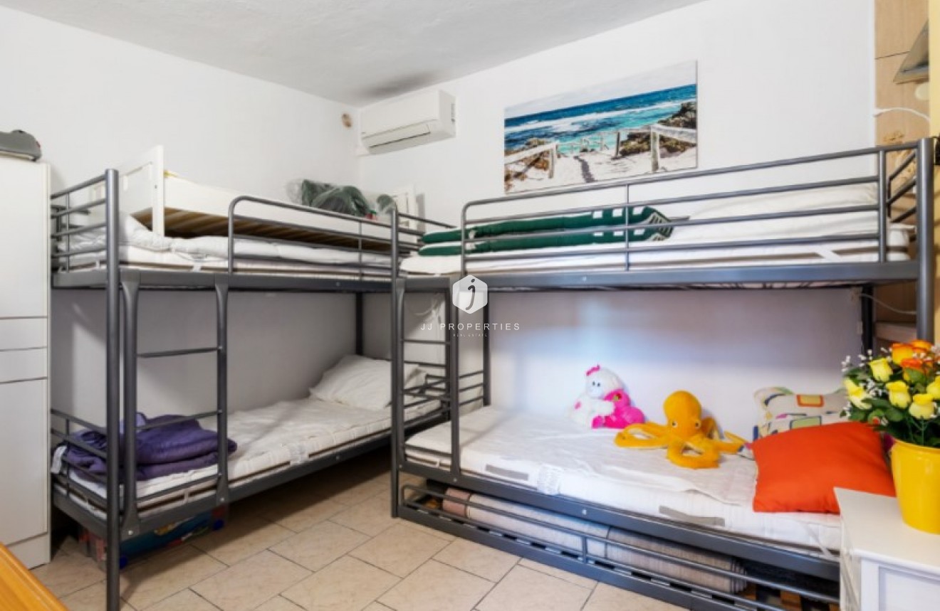 Aus zweiter Hand - Villa -
Torrevieja - Costa Blanca