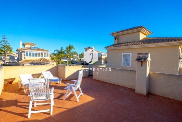 Aus zweiter Hand - Villa -
Torrevieja - Costa Blanca