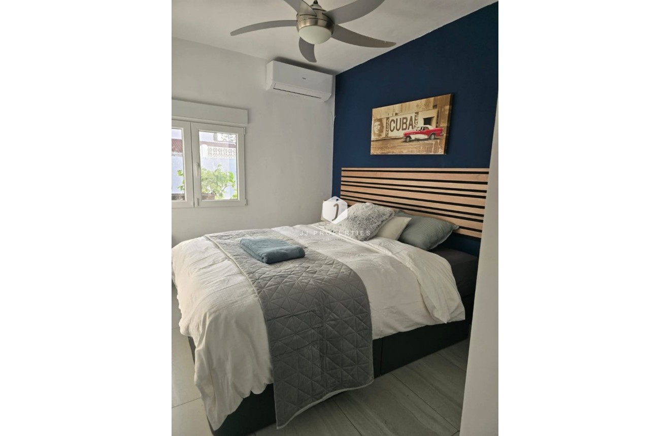 D'occasion - Villa -
Ciudad Quesada - Costa Blanca