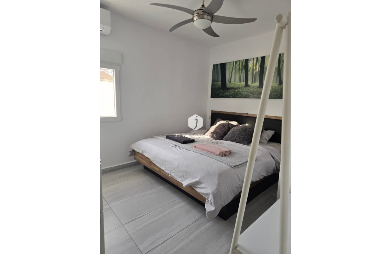 D'occasion - Villa -
Ciudad Quesada - Costa Blanca