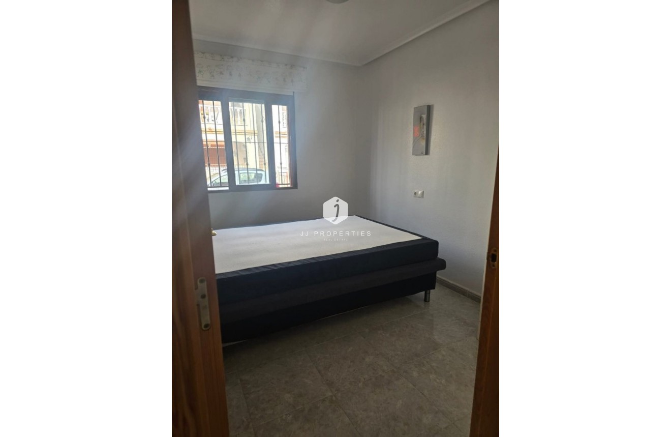 D'occasion - Appartement -
Daya Vieja - Costa Blanca