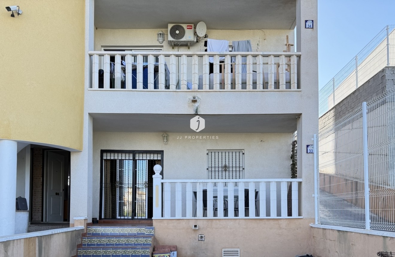 Segunda mano - Apartamento / piso -
Cabo Roig - Costa Blanca