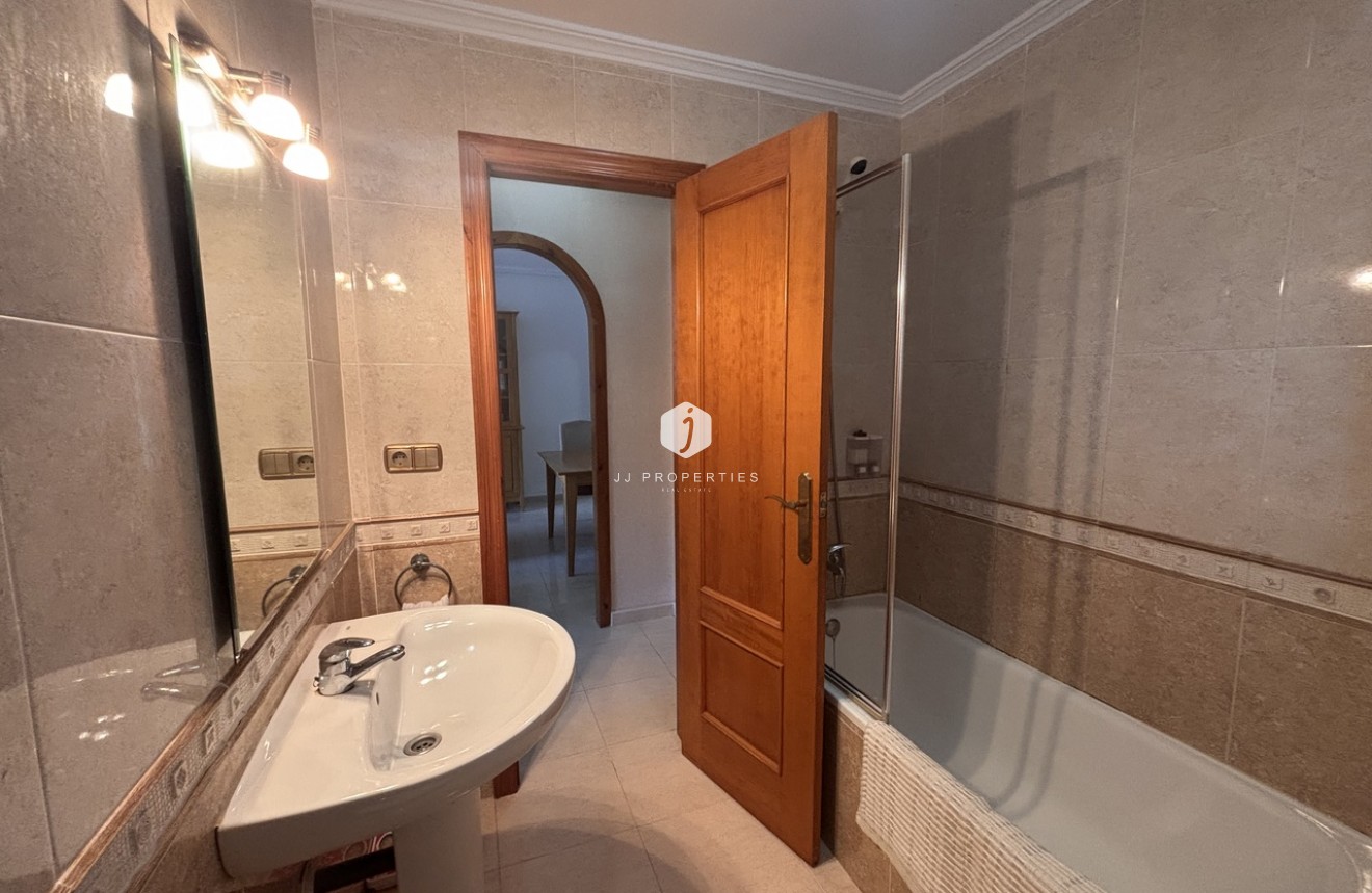 Segunda mano - Apartamento / piso -
Cabo Roig - Costa Blanca