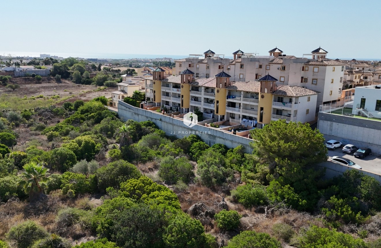 Segunda mano - Apartamento / piso -
Cabo Roig - Costa Blanca