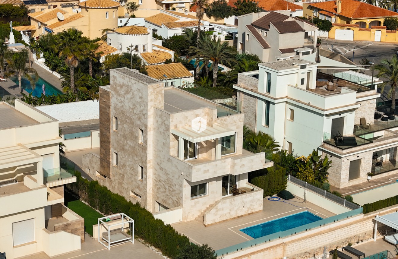 Segunda mano - Villa -
La Zenia - Costa Blanca