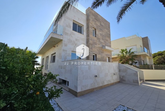 Segunda mano - Villa -
La Zenia - Costa Blanca