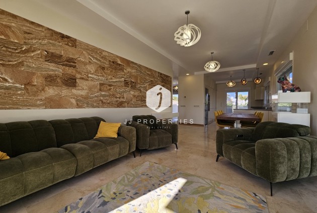 Segunda mano - Villa -
La Zenia - Costa Blanca