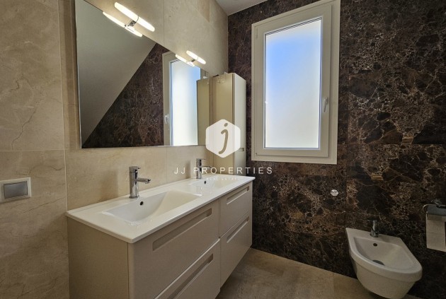 Segunda mano - Villa -
La Zenia - Costa Blanca