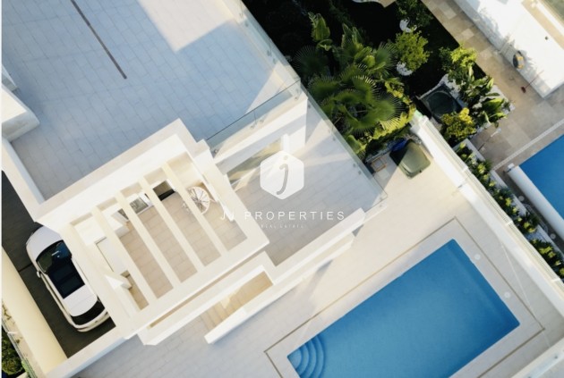 Segunda mano - Villa -
La Zenia - Costa Blanca