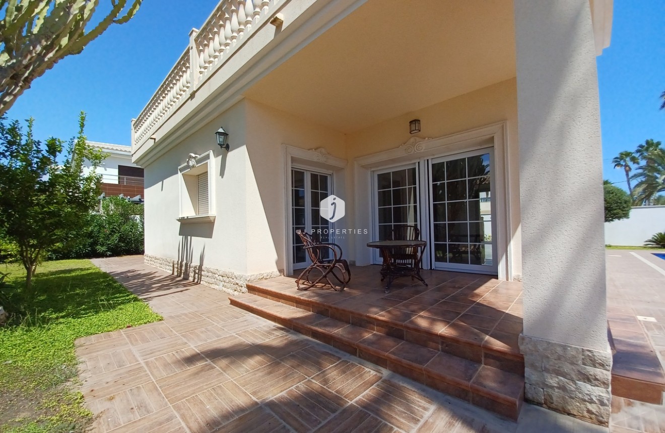 Tweedehands - Villa -
Cabo Roig - Costa Blanca