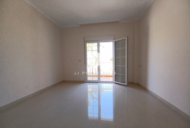 Tweedehands - Villa -
Cabo Roig - Costa Blanca