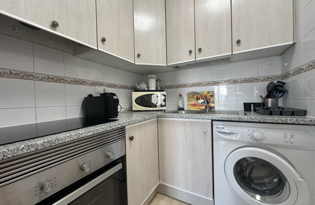 Tweedehands - Appartement / flat -
La Zenia - Costa Blanca