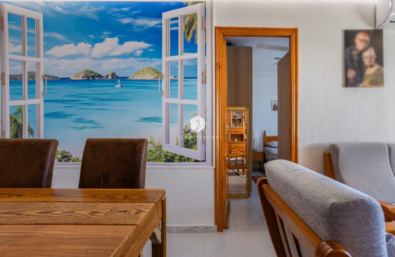 Tweedehands - Appartement / flat -
Torrevieja - Costa Blanca