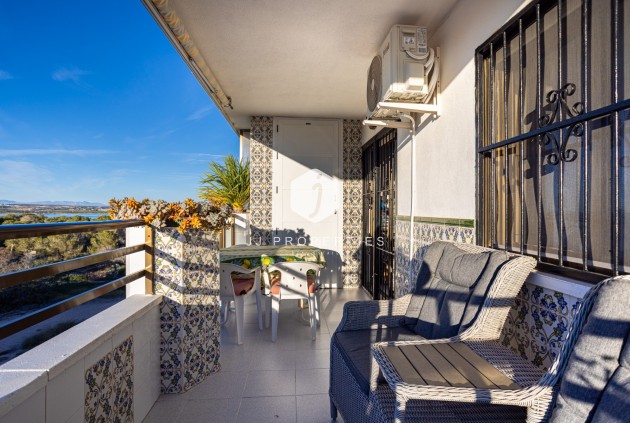 Tweedehands - Appartement / flat -
Torrevieja - Costa Blanca