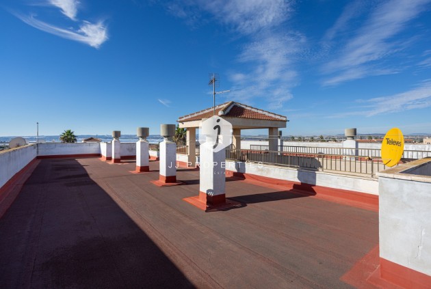 Tweedehands - Appartement / flat -
Torrevieja - Costa Blanca